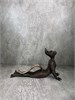 Кот йог в позе Бхуджангасана м-200026680